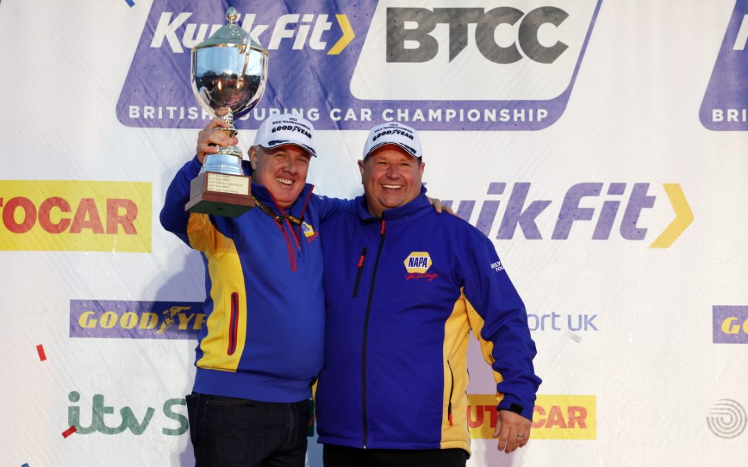 MOUNTUNE POWERS NAPA RACING UK TO 2022 BTCC TEAMS' TITLE