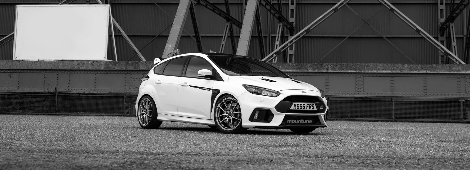 Mk3 Focus RS - HQ Fitted